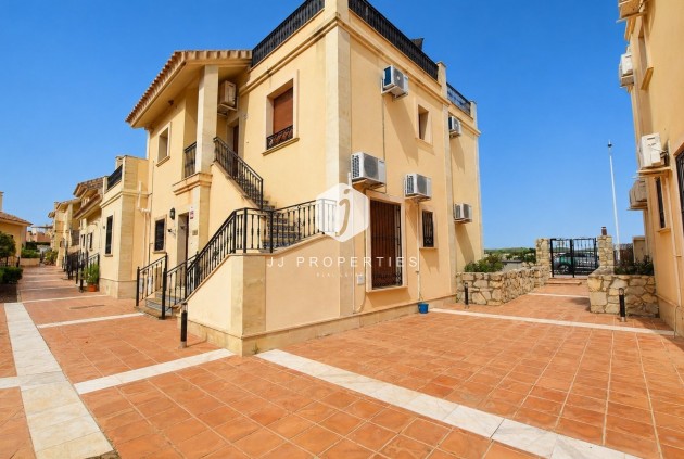 Tweedehands - Appartement / flat -
Algorfa - Inland