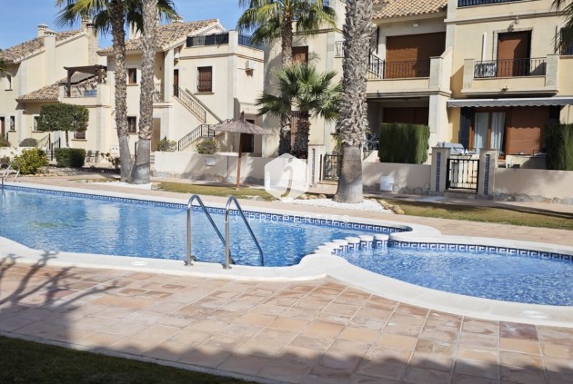 Tweedehands - Appartement / flat -
Algorfa - Inland