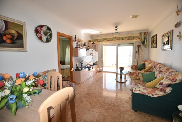 Aus zweiter Hand - Wohnung -
La Mata - Costa Blanca