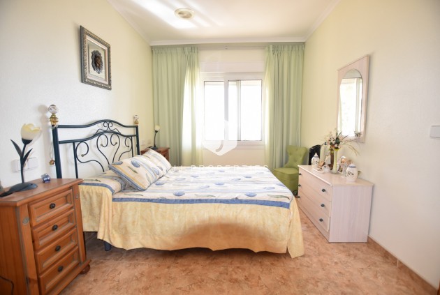 Aus zweiter Hand - Wohnung -
La Mata - Costa Blanca