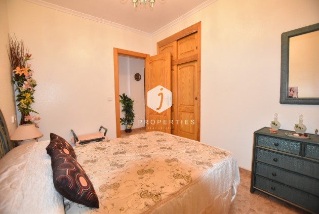 Aus zweiter Hand - Wohnung -
La Mata - Costa Blanca