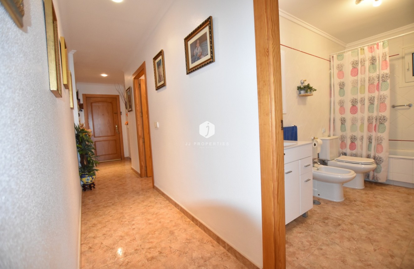 Aus zweiter Hand - Wohnung -
La Mata - Costa Blanca