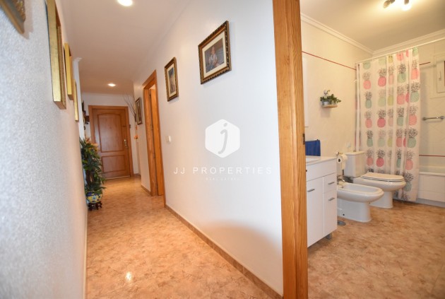 Aus zweiter Hand - Wohnung -
La Mata - Costa Blanca