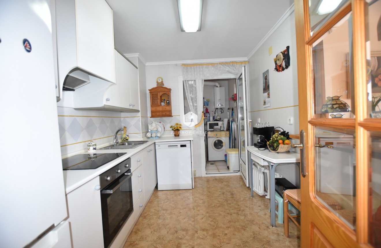 Aus zweiter Hand - Wohnung -
La Mata - Costa Blanca