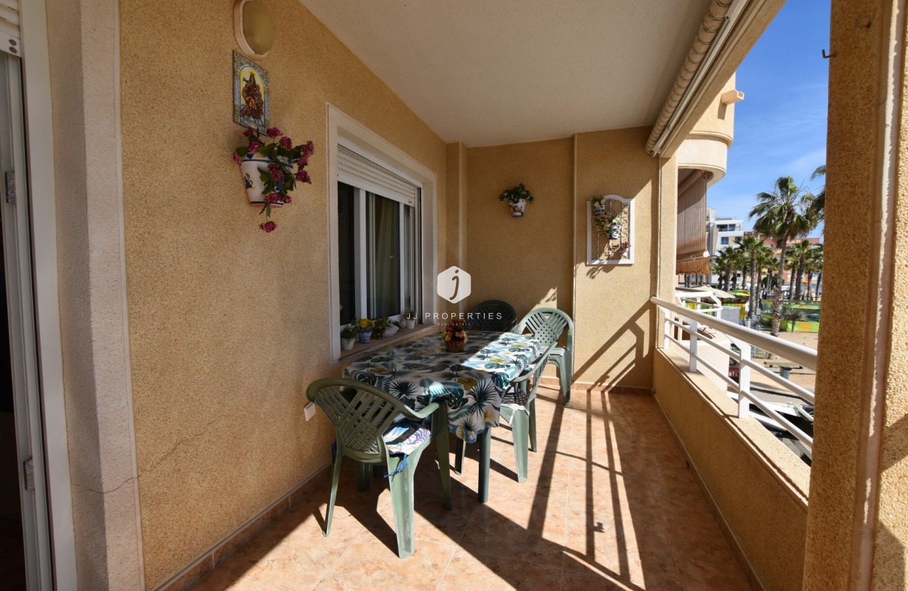 Aus zweiter Hand - Wohnung -
La Mata - Costa Blanca