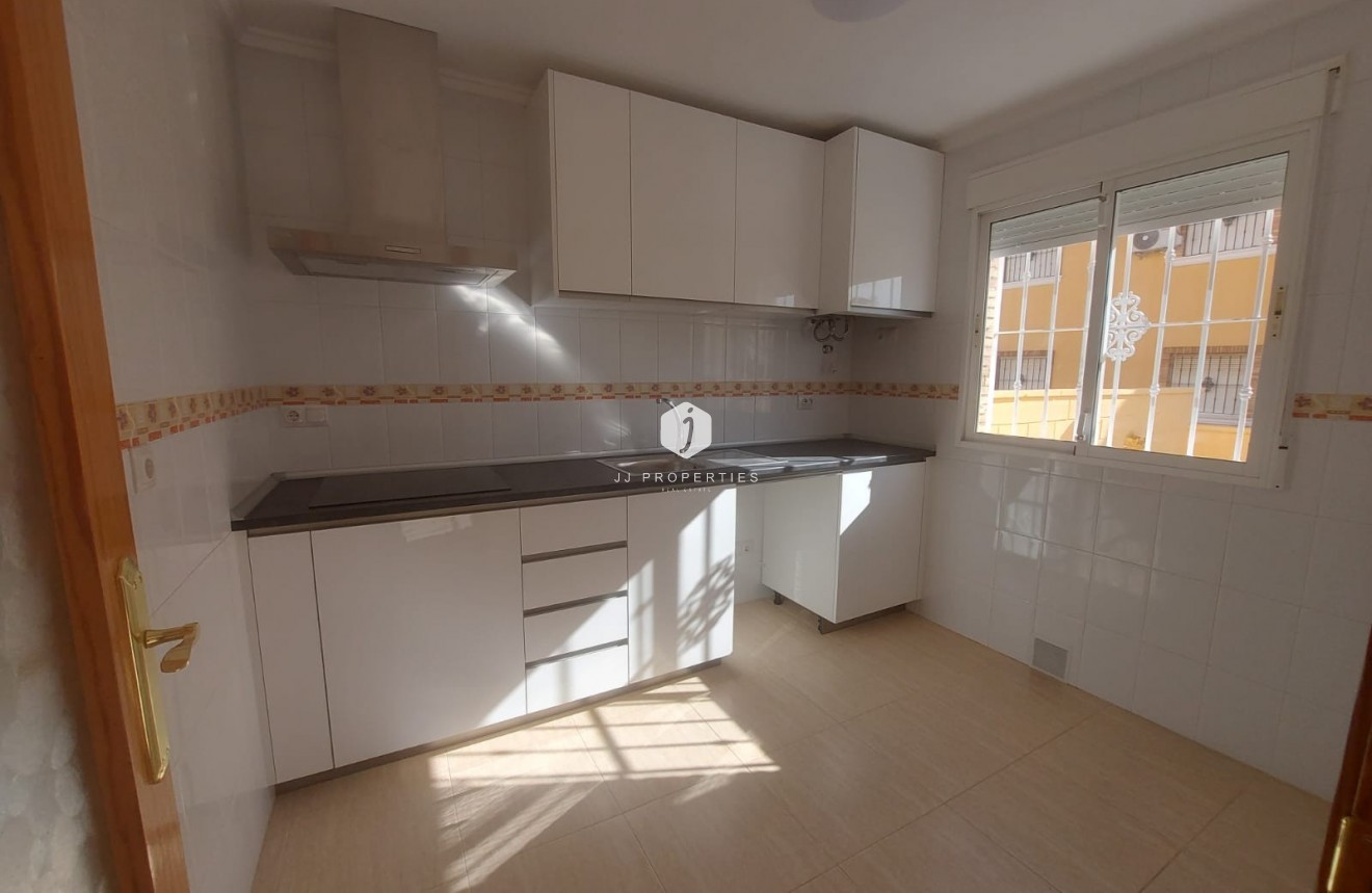 Segunda mano - Chalet -
Ciudad Quesada - Costa Blanca
