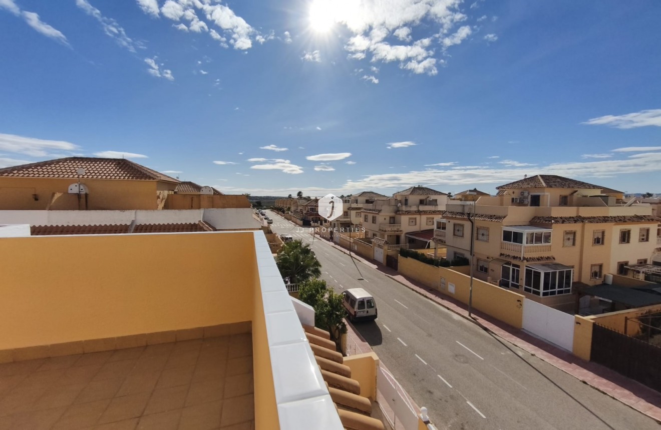 Segunda mano - Chalet -
Ciudad Quesada - Costa Blanca
