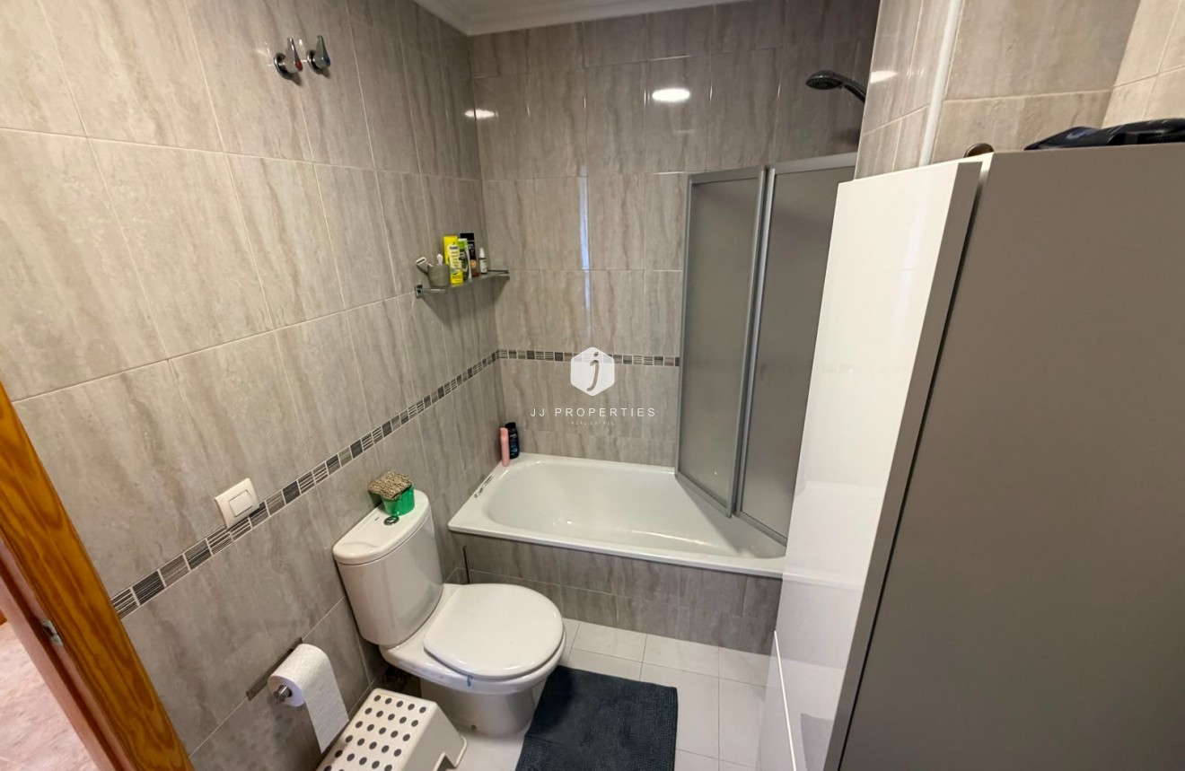 Aus zweiter Hand - Wohnung -
Formentera del Segura - Costa Blanca