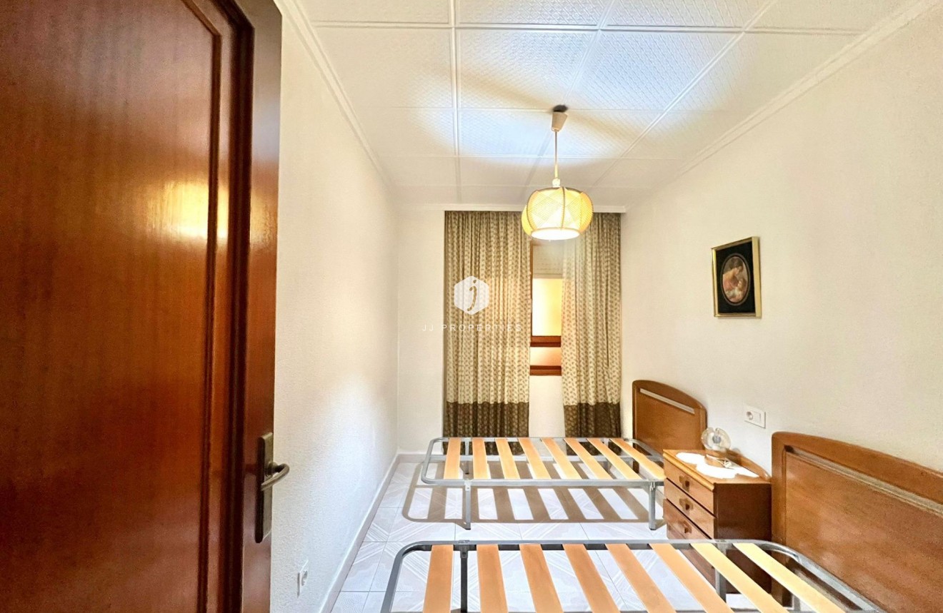 Segunda mano - Apartamento / piso -
Torrevieja - Acequion