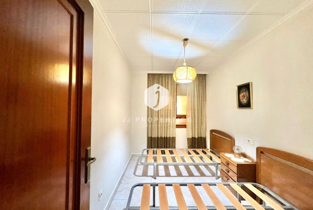 Segunda mano - Apartamento / piso -
Torrevieja - Acequion