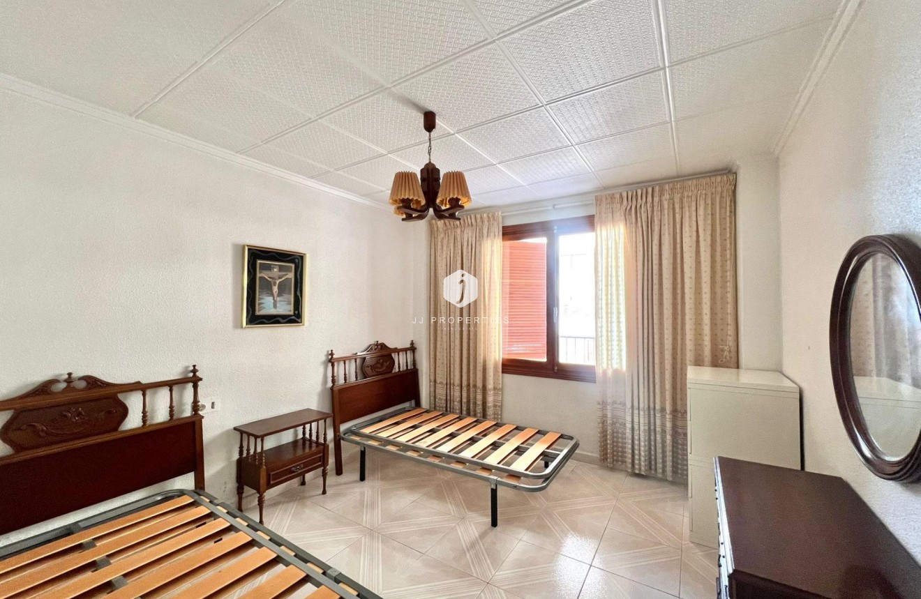 Segunda mano - Apartamento / piso -
Torrevieja - Acequion
