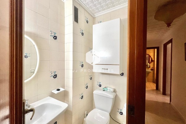 Segunda mano - Apartamento / piso -
Torrevieja - Acequion