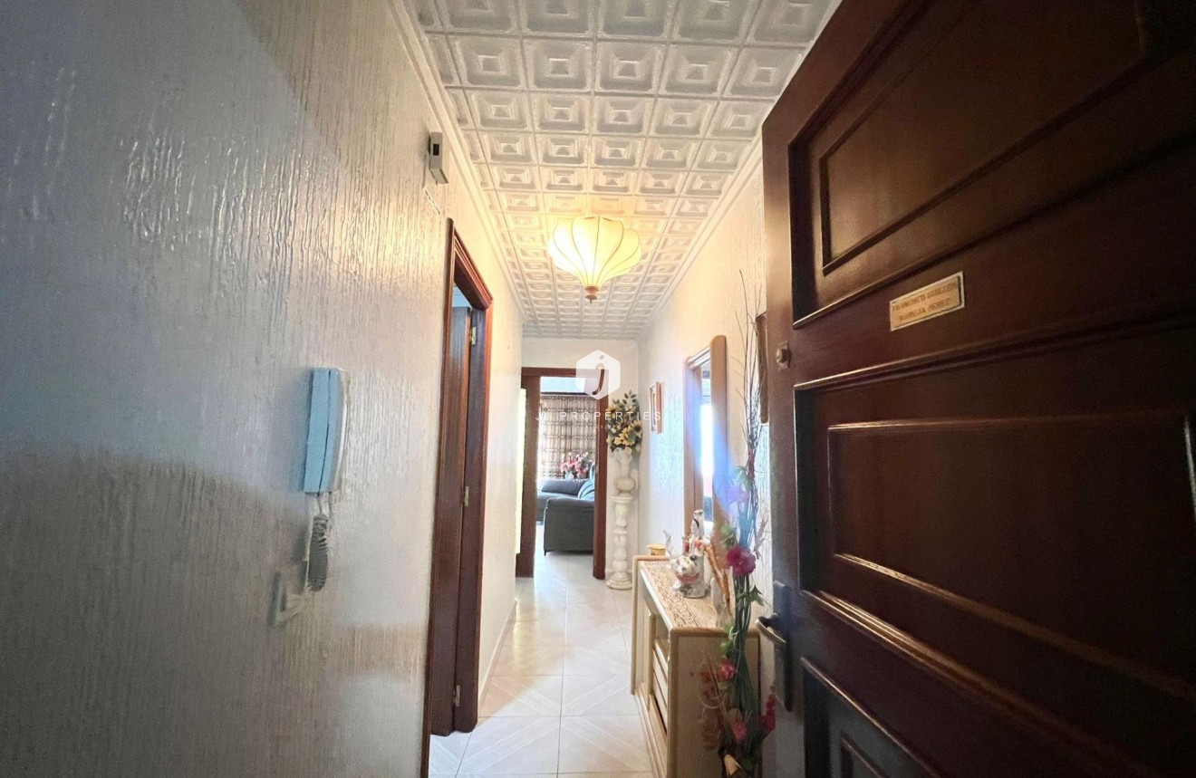Segunda mano - Apartamento / piso -
Torrevieja - Acequion