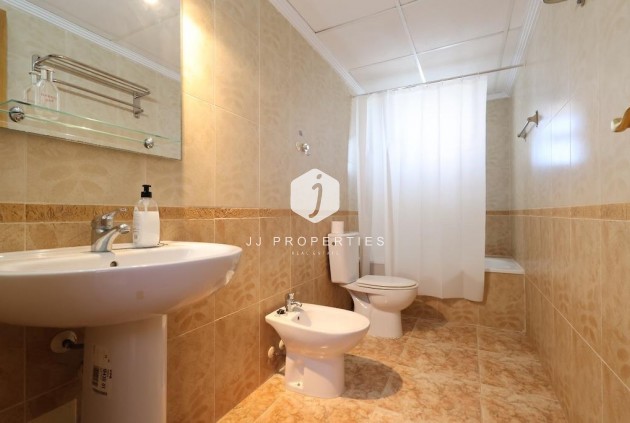 Aus zweiter Hand - Duplex -
Orihuela Costa - Costa Blanca