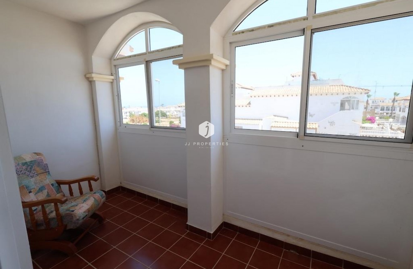 Aus zweiter Hand - Duplex -
Orihuela Costa - Costa Blanca