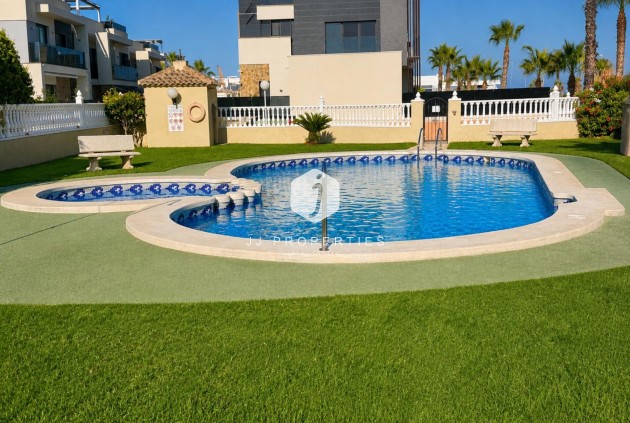Tweedehands - Bungalow -
Orihuela Costa - Lomas de Cabo Roig