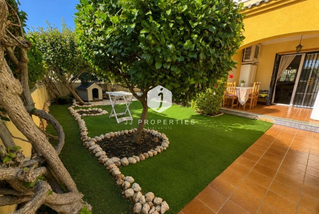 Tweedehands - Bungalow -
Orihuela Costa - Lomas de Cabo Roig