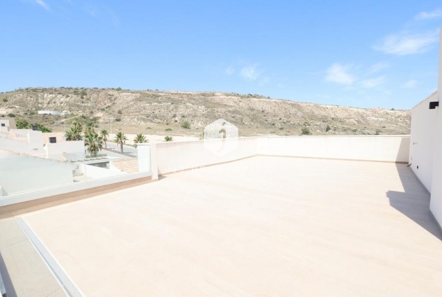 Aus zweiter Hand - Penthouse -
Algorfa - Inland