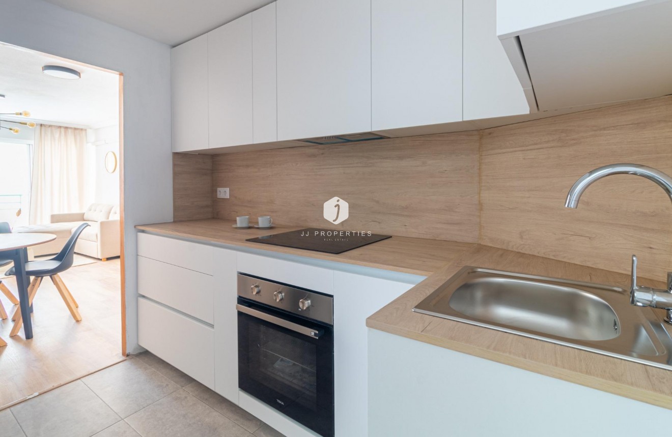D'occasion - Appartement -
Torrevieja - La Mata Pueblo
