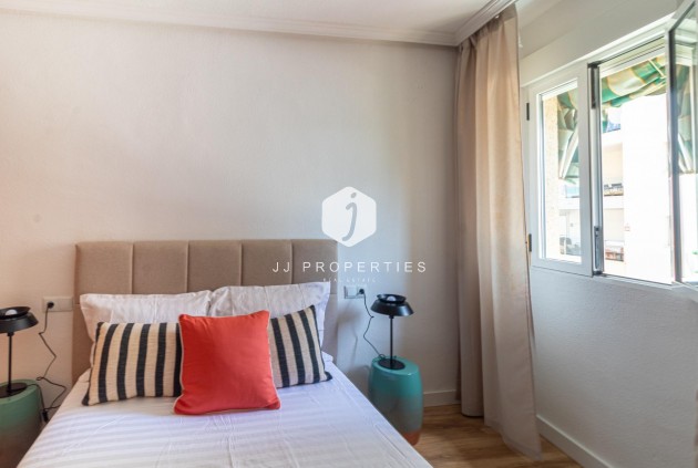 D'occasion - Appartement -
Torrevieja - La Mata Pueblo