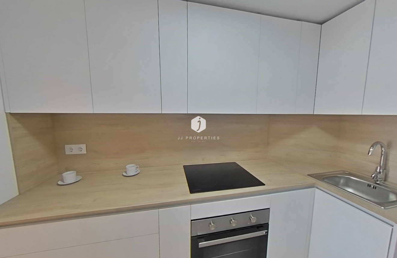 D'occasion - Appartement -
Torrevieja - La Mata Pueblo
