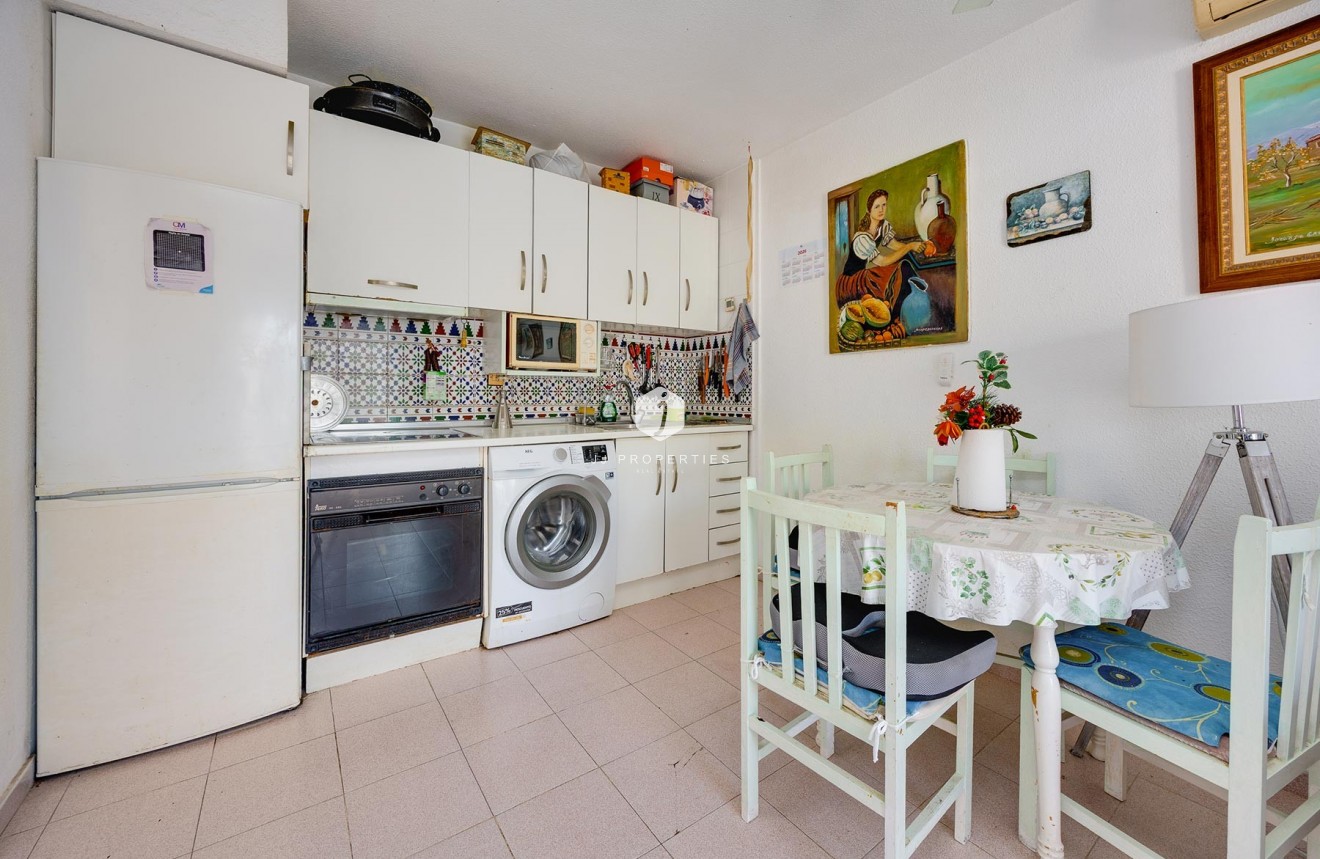 D'occasion - Appartement -
Torrevieja - Costa Blanca
