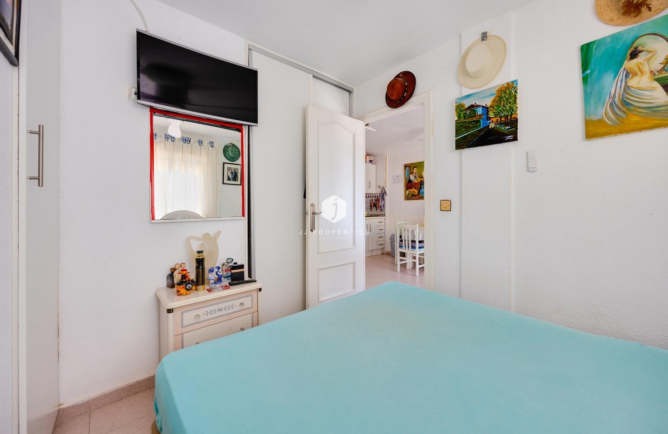 D'occasion - Appartement -
Torrevieja - Costa Blanca