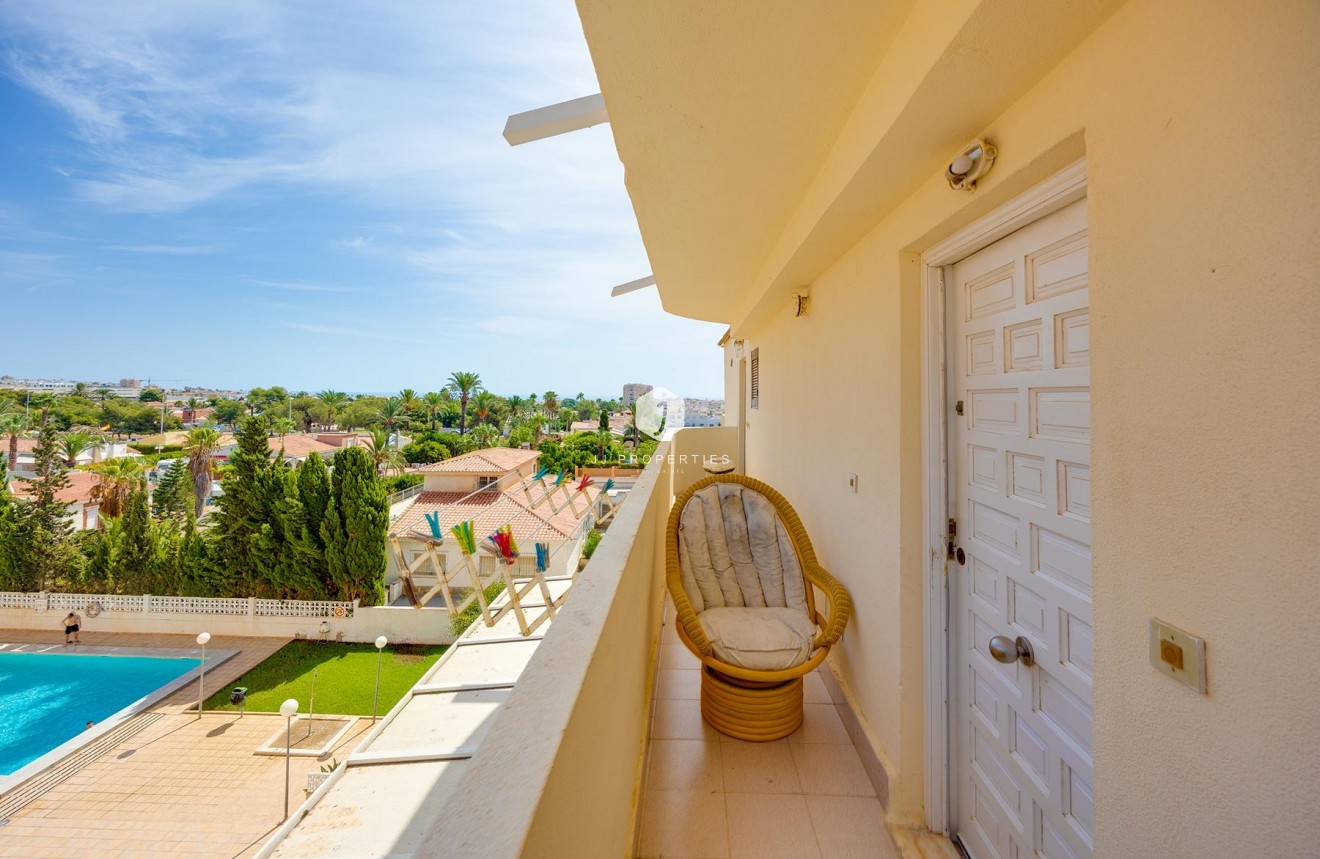 D'occasion - Appartement -
Torrevieja - Costa Blanca