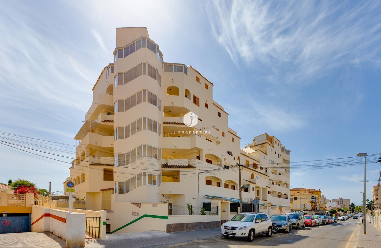 D'occasion - Appartement -
Torrevieja - Costa Blanca