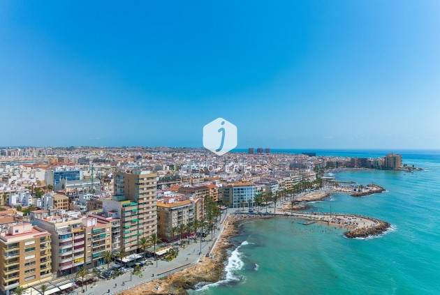 D'occasion - Appartement -
Torrevieja - Costa Blanca