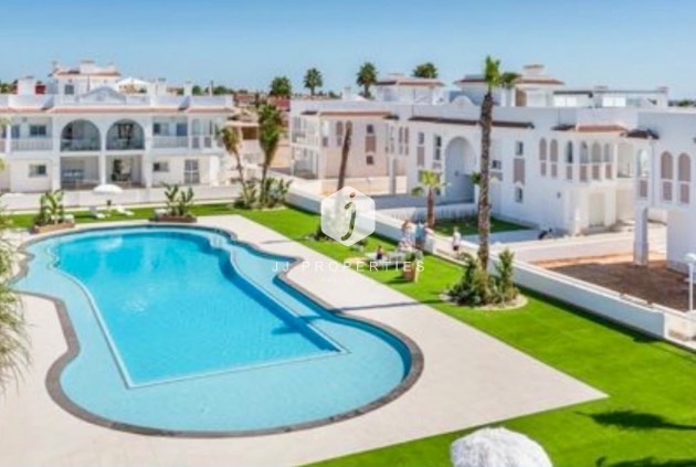 Z drugiej ręki - Bungalow -
Ciudad Quesada - Costa Blanca