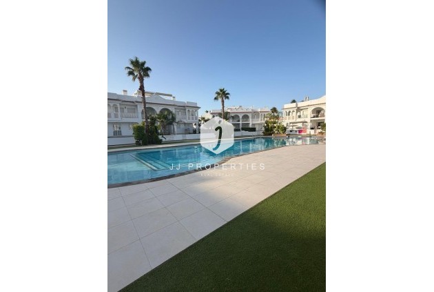 Z drugiej ręki - Bungalow -
Ciudad Quesada - Costa Blanca