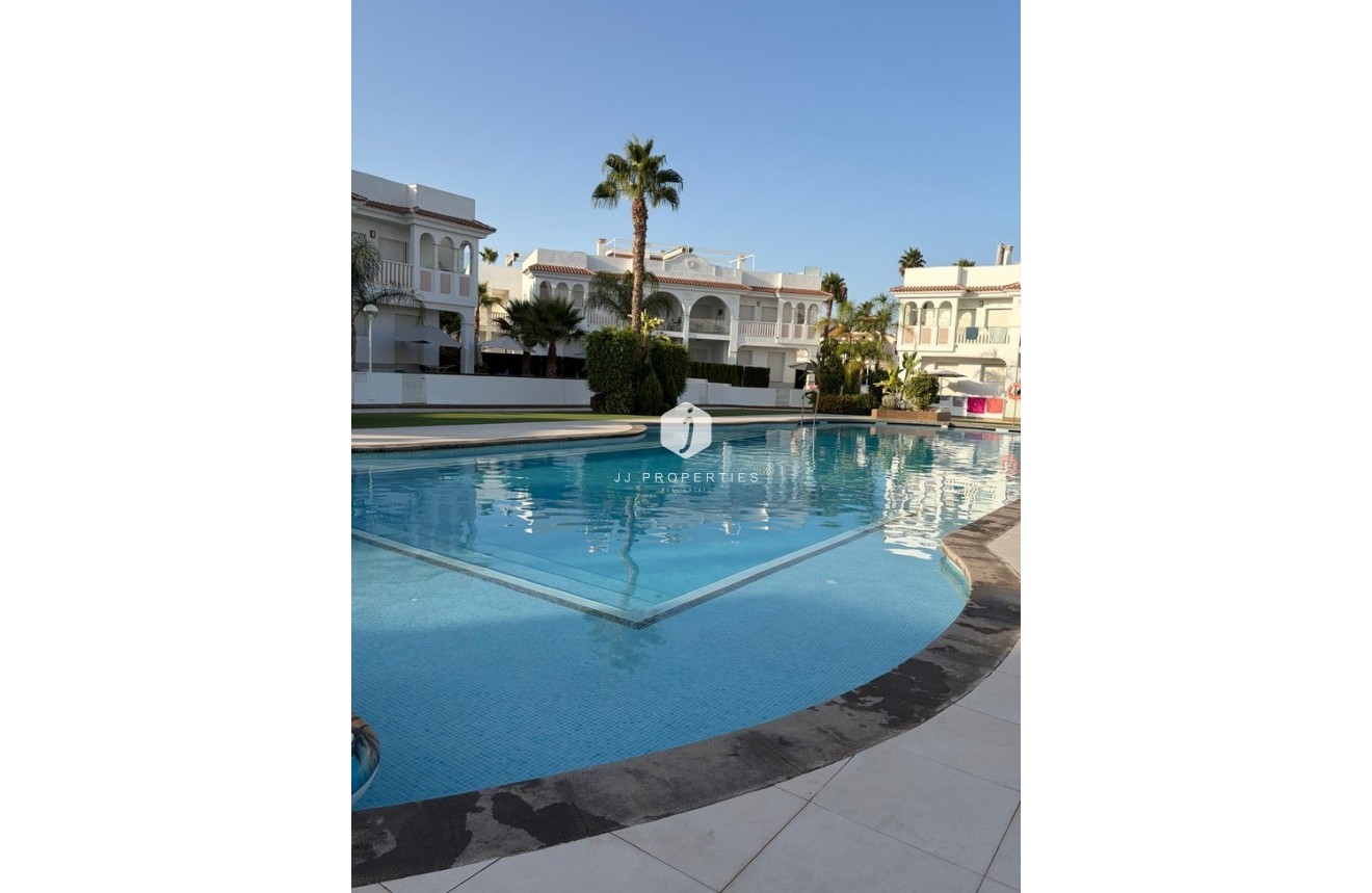 Z drugiej ręki - Bungalow -
Ciudad Quesada - Costa Blanca