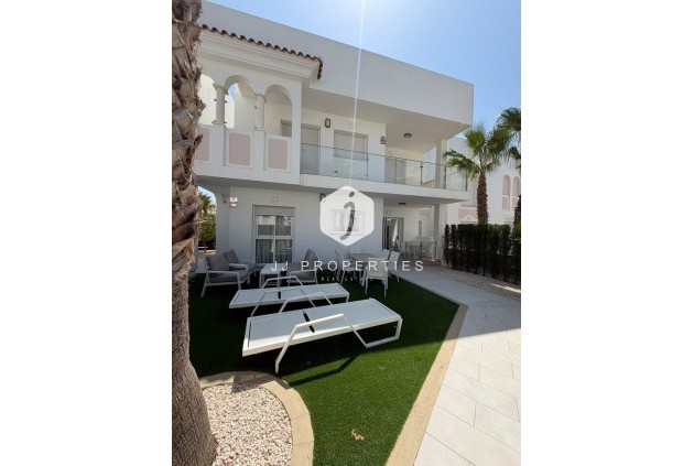 Z drugiej ręki - Bungalow -
Ciudad Quesada - Costa Blanca