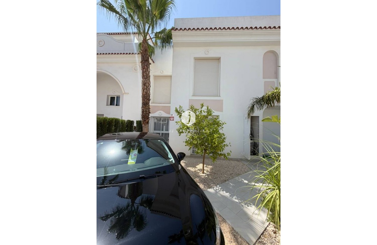 Z drugiej ręki - Bungalow -
Ciudad Quesada - Costa Blanca