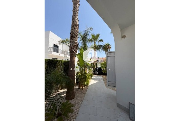 Z drugiej ręki - Bungalow -
Ciudad Quesada - Costa Blanca