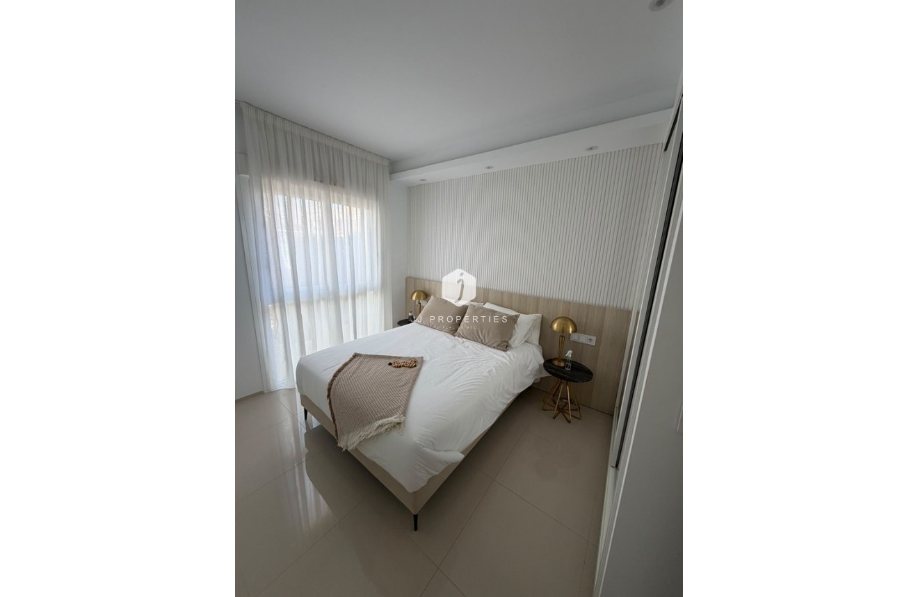 Z drugiej ręki - Bungalow -
Ciudad Quesada - Costa Blanca
