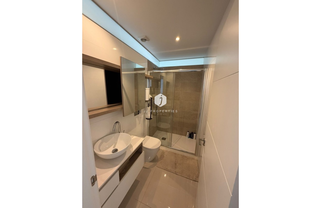 Z drugiej ręki - Bungalow -
Ciudad Quesada - Costa Blanca