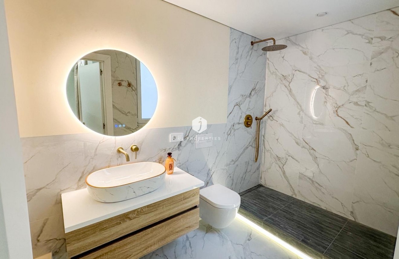 Aus zweiter Hand - Wohnung -
Torrevieja - Costa Blanca
