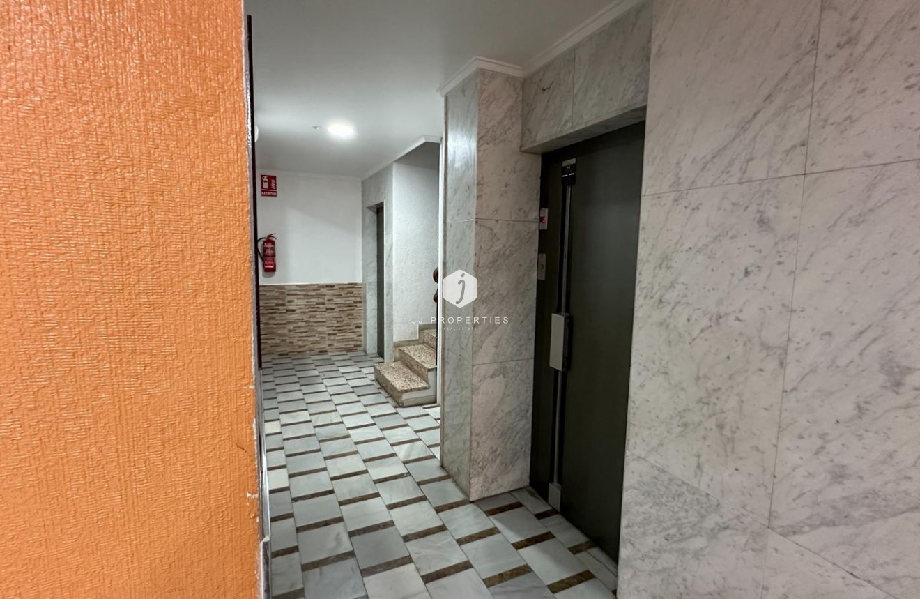 Aus zweiter Hand - Wohnung -
Torrevieja - Costa Blanca