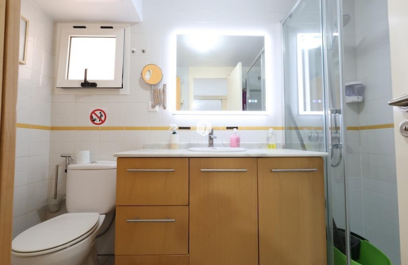Aus zweiter Hand - Wohnung -
Orihuela Costa - Costa Blanca