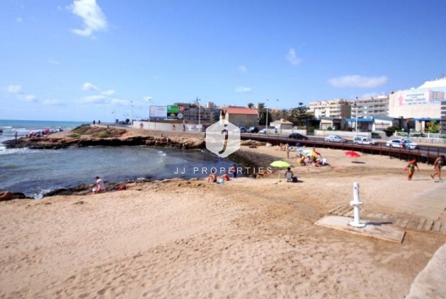 Aus zweiter Hand - Wohnung -
Torrevieja - Playa del Cura