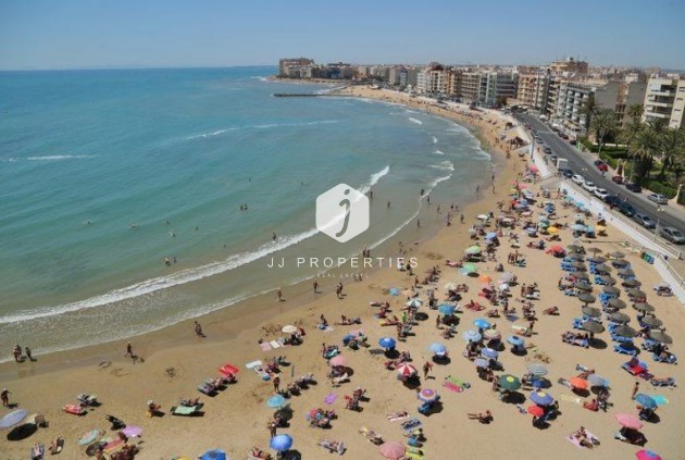Aus zweiter Hand - Wohnung -
Torrevieja - Playa del Cura