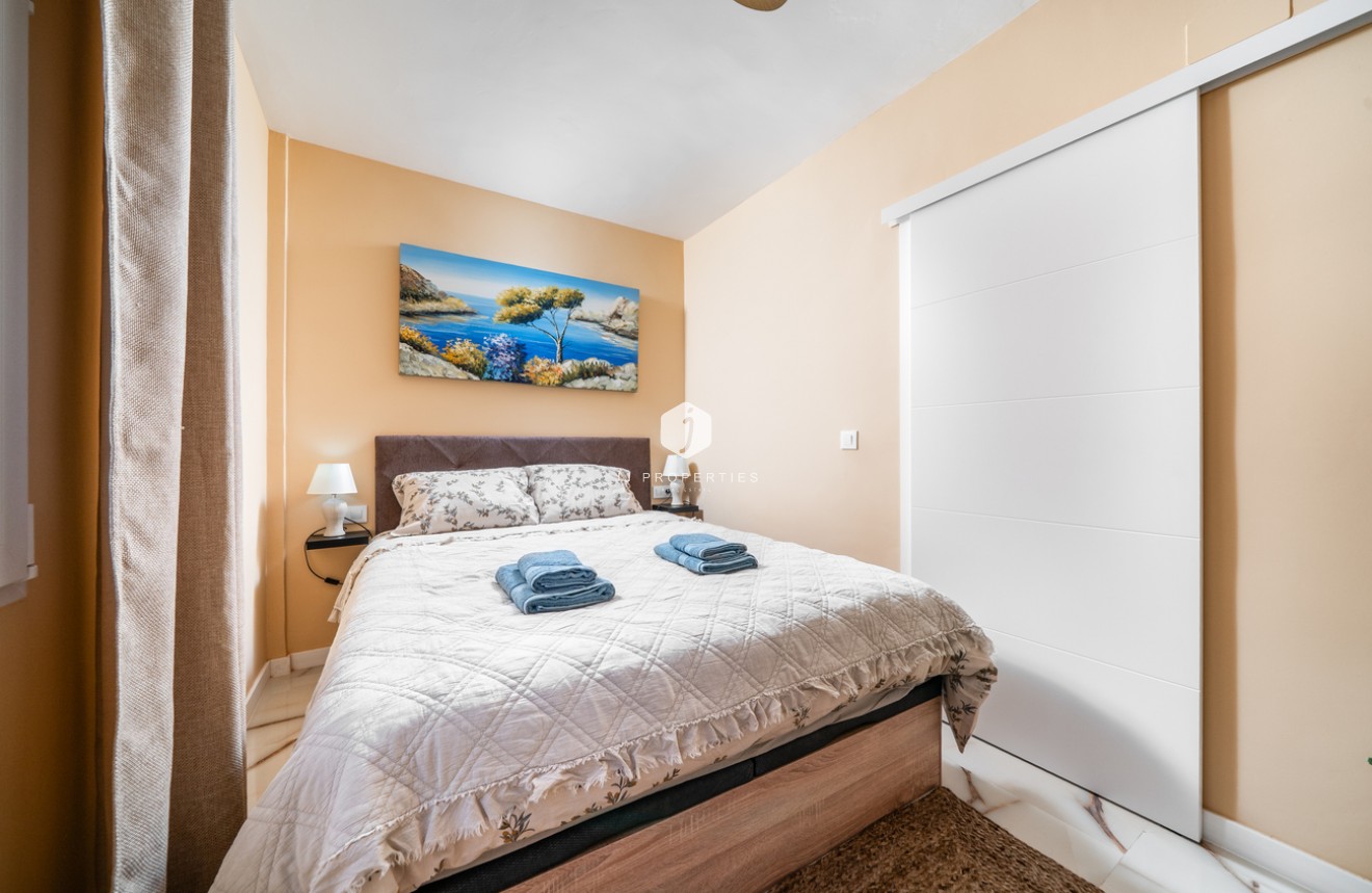 Segunda mano - Apartamento / piso -
El Chaparral - Costa Blanca