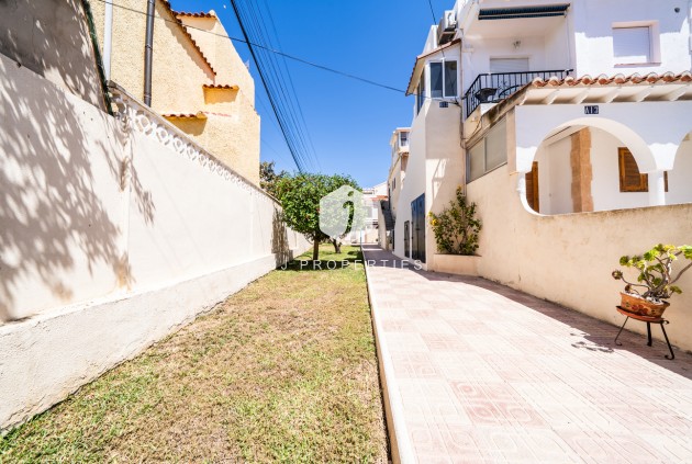 Segunda mano - Apartamento / piso -
El Chaparral - Costa Blanca