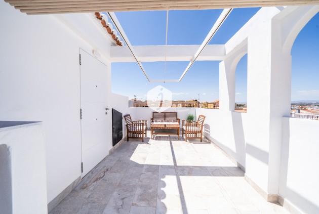 Segunda mano - Apartamento / piso -
El Chaparral - Costa Blanca