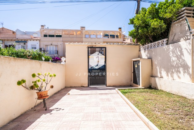 Segunda mano - Apartamento / piso -
El Chaparral - Costa Blanca