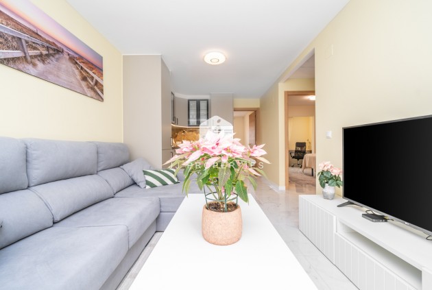 Tweedehands - Bungalow -
Torrevieja - Torreta