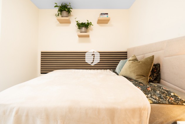Tweedehands - Bungalow -
Torrevieja - Torreta
