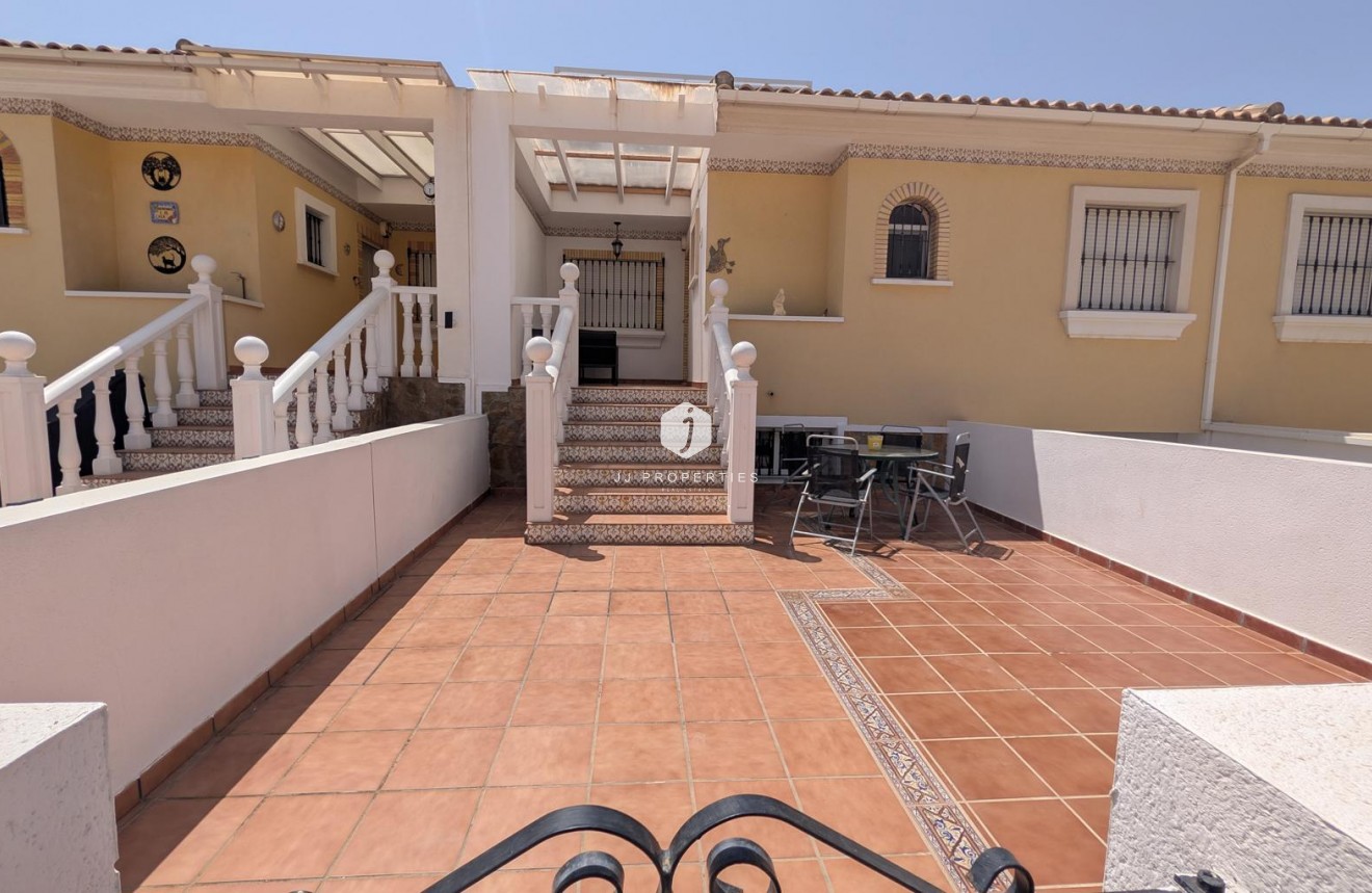 Segunda mano - Villa -
Algorfa - Inland